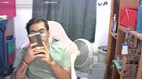 Snapshot of alejandropppzz chatting on February 9, 2025, 4:04 am alejandropppzz online show from February 9, 2025, 4:04 am