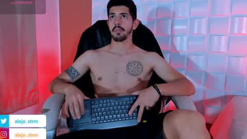 Snapshot of alejandrostorm chatting on September 18, 2025, 10:56 pm Alejo online show from September 18, 2025, 10:56 pm