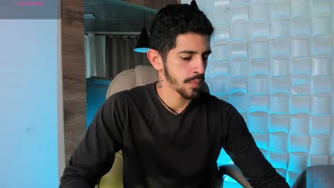 Alejo  online show from February 4, 2026, 3:56 am