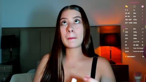 alejandra independent models online show from June 2, 2026, 12:45 am