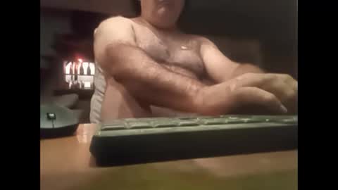 Snapshot of alejito16 chatting on February 17, 2025, 8:19 am alejito16 online show from February 17, 2025, 8:19 am