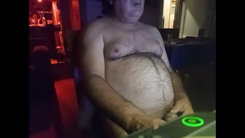 alejito16 online show from March 29, 2026, 4:56 am