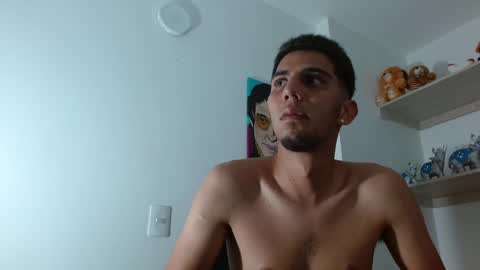 Snapshot of alejo_hot23 chatting on January 12, 2025, 3:07 am David online show from January 12, 2025, 3:07 am