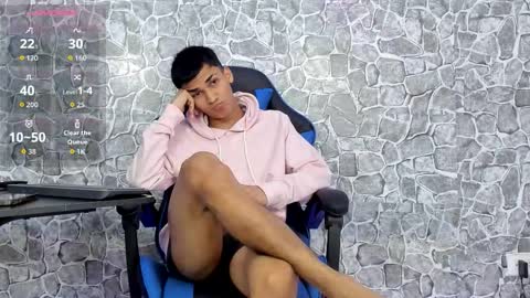 alejo peverell online show from December 3, 2025, 5:48 am