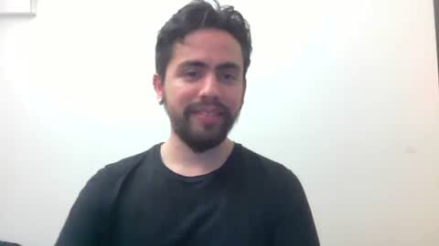 Snapshot of alejo_shy chatting on October 31, 2025, 12:00 am alejo_shy online show from October 31, 2025, 12:00 am