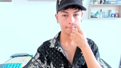 alejo online show from July 19, 2026, 6:11 pm
