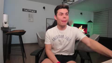 ONLYFANS Alejoo twink online show from March 2, 2025, 5:12 am