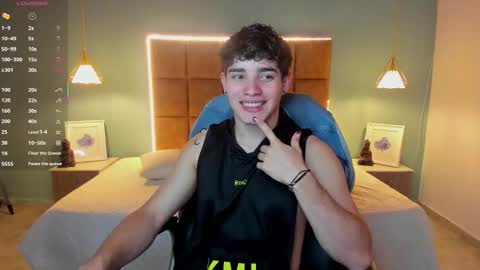 ALejoo Saenz online show from September 29, 2025, 7:51 pm