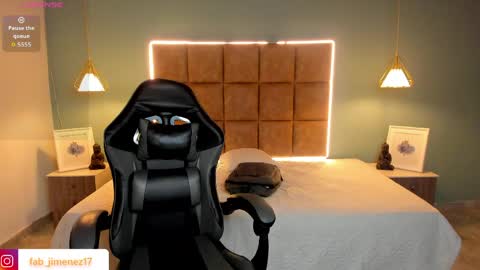 ALejoo Saenz online show from April 7, 2026, 4:35 am