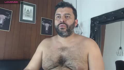 Snapshot of alejou6 chatting on March 1, 2025, 2:44 pm el dandy online show from March 1, 2025, 2:44 pm