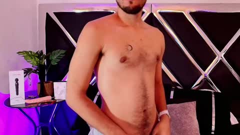 Alek online show from October 8, 2025, 5:10 pm