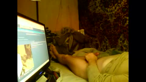 Snapshot of alekss4 chatting on December 30, 2024, 4:20 am alekss4 online show from December 30, 2024, 4:20 am