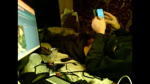 Snapshot of alekss4 chatting on January 20, 2025, 12:07 pm alekss4 online show from January 20, 2025, 12:07 pm