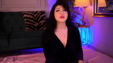 Snapshot of alenacapricious chatting on November 6, 2025, 6:09 pm alenacapricious online show from November 6, 2025, 6:09 pm