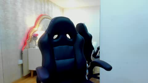 ALENA online show from June 5, 2026, 12:22 pm