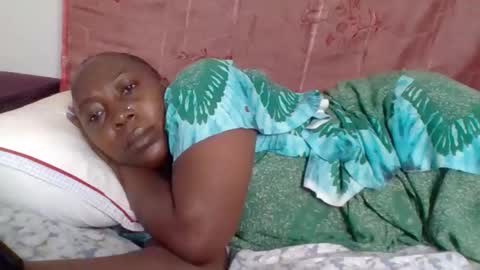 Noreen Kennth and Emilly online show from November 16, 2025, 6:46 pm