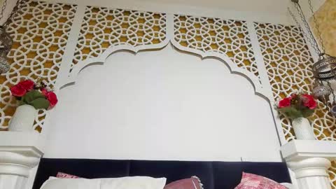 alesha_arabian_ online show from November 19, 2025, 6:30 pm