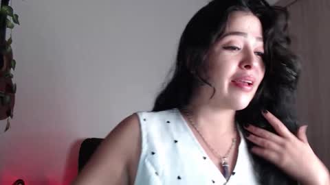 Aleska online show from January 9, 2026, 5:37 pm