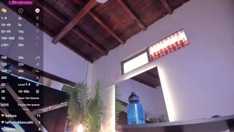 Snapshot of alessa_wells chatting on December 16, 2024, 2:49 pm Alessa online show from December 16, 2024, 2:49 pm