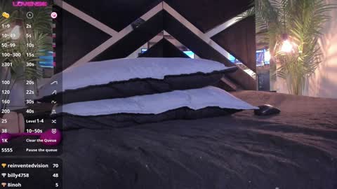 Snapshot of alessa_wells chatting on January 31, 2025, 2:17 pm Alessa online show from January 31, 2025, 2:17 pm