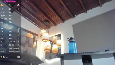 Snapshot of alessa_wells chatting on February 21, 2025, 2:27 pm Alessa online show from February 21, 2025, 2:27 pm