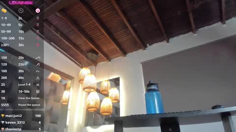 Snapshot of alessa_wells chatting on March 10, 2025, 2:05 pm Alessa online show from March 10, 2025, 2:05 pm