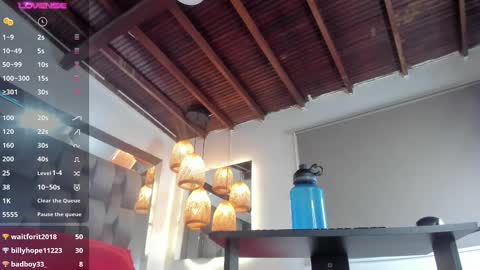 Snapshot of alessa_wells chatting on March 12, 2025, 5:17 pm Alessa online show from March 12, 2025, 5:17 pm