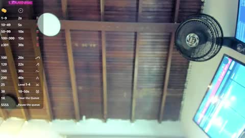 Snapshot of alessa_wells chatting on October 4, 2025, 10:57 am Alessa online show from October 4, 2025, 10:57 am