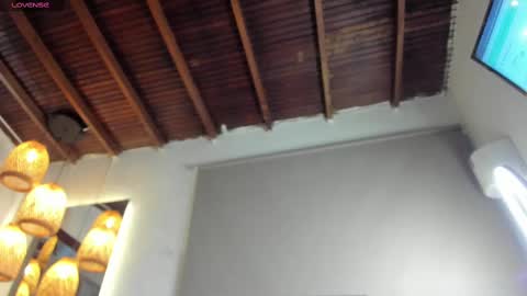 Snapshot of alessa_wells chatting on October 7, 2025, 10:56 am Alessa online show from October 7, 2025, 10:56 am