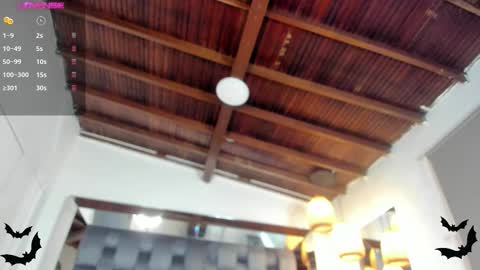 Snapshot of alessa_wells chatting on October 27, 2025, 11:03 am Alessa online show from October 27, 2025, 11:03 am