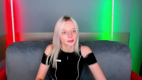 alessakiss online show from July 3, 2026, 1:56 am