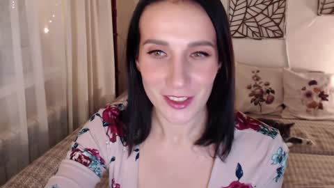 Snapshot of alessandra_foxy chatting on December 5, 2024, 4:44 pm Sandra online show from December 5, 2024, 4:44 pm