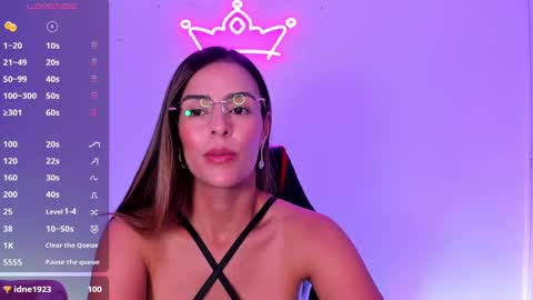 Snapshot of alessandramoreli chatting on December 12, 2024, 12:48 am AlessandraMoreli Its my birthday online show from December 12, 2024, 12:48 am