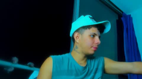 Alessandro online show from November 16, 2025, 11:43 pm