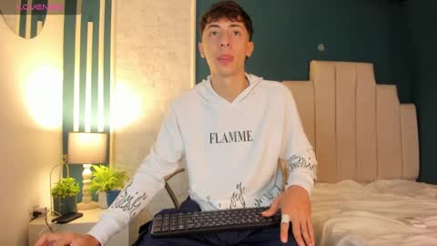 Alessandro Dybala online show from December 30, 2024, 11:37 am