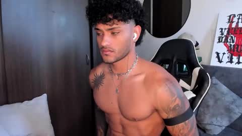 Alessandro Vanni online show from September 28, 2025, 12:43 pm