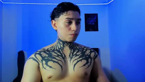 Snapshot of alessandro_wolf chatting on March 2, 2025, 1:04 am Alessandro online show from March 2, 2025, 1:04 am