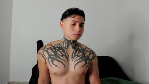 Alessandro online show from April 20, 2026, 12:24 am