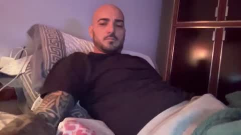 alessandromori91 online show from December 19, 2025, 5:20 pm