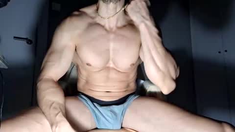 Alessandro online show from November 20, 2025, 7:13 pm