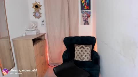 Snapshot of alessia_anderson07 chatting on March 6, 2025, 2:19 am Yy online show from March 6, 2025, 2:19 am