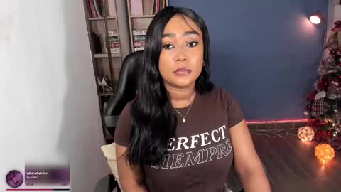 Snapshot of alessia_anderson07 chatting on December 18, 2025, 10:43 am Yy online show from December 18, 2025, 10:43 am