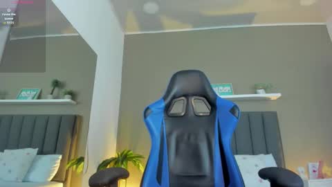 A L E S S I A online show from March 10, 2026, 8:25 pm