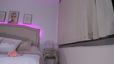 Snapshot of alessia_se chatting on March 5, 2025, 10:44 am Alessia cruz online show from March 5, 2025, 10:44 am