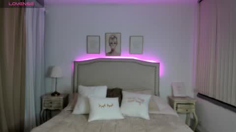 Snapshot of alessia_se chatting on March 6, 2025, 10:41 am Alessia cruz online show from March 6, 2025, 10:41 am