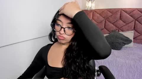 Alessia  online show from May 21, 2026, 8:49 pm