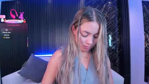 Alessia  Everyday From 0530 to 1430 Col Time online show from September 11, 2025, 12:05 pm