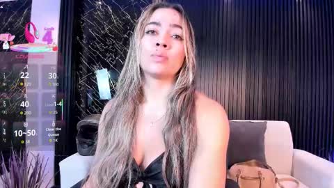 Alessia  Everyday From 0530 to 1430 Col Time online show from October 14, 2025, 11:55 am