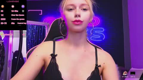 alessiacroft online show from March 25, 2026, 5:24 am