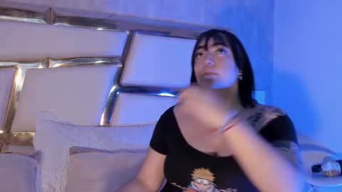 Alessia online show from March 3, 2026, 2:07 am